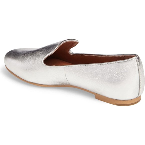 W206 Gentle Souls Silver Metallic Eugene Flat Shoes Size 8 M - Picture 2 of 6